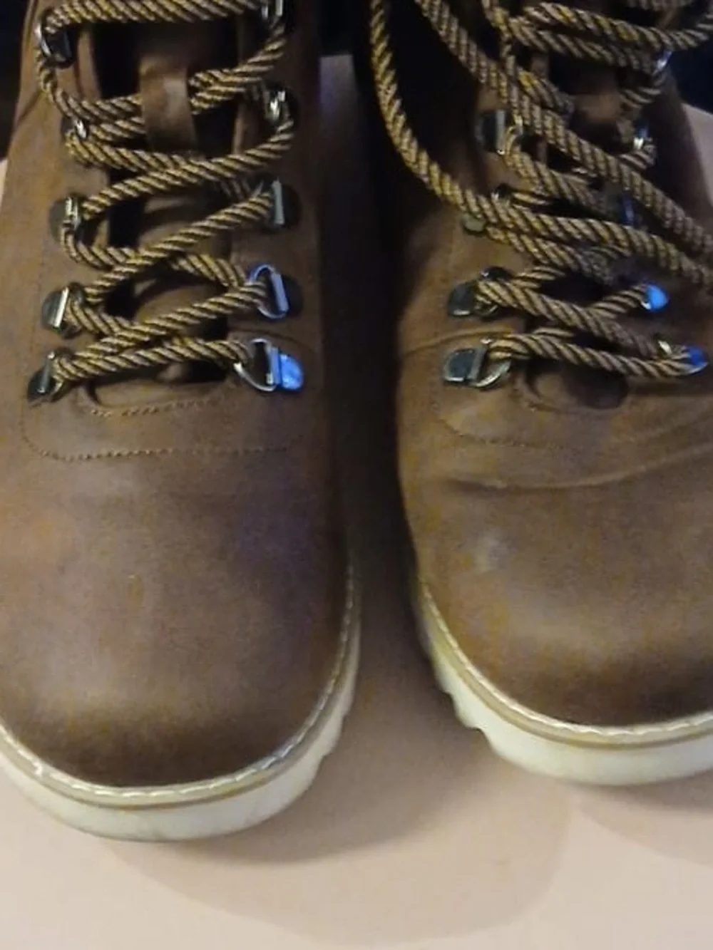 Men's Brown Chukka Hiking Boots - Rugged Lace-Up Comfort